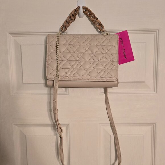 NWT Betsey Johnson Wallet Purse With Strap - Picture 1 of 3